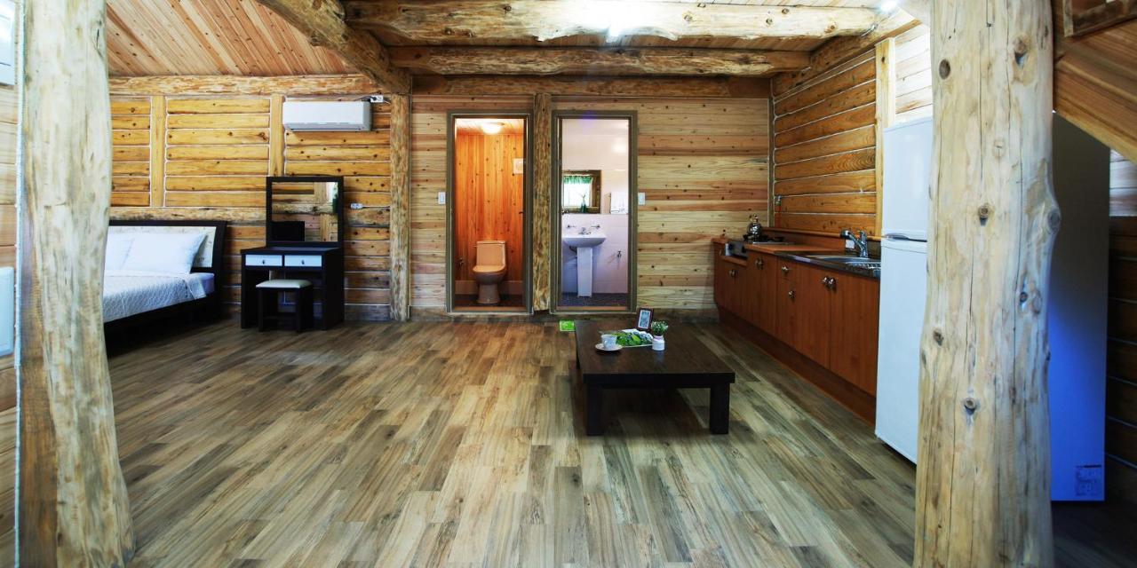 Jeju Joa Log Pension Seogwipo Ngoại thất bức ảnh