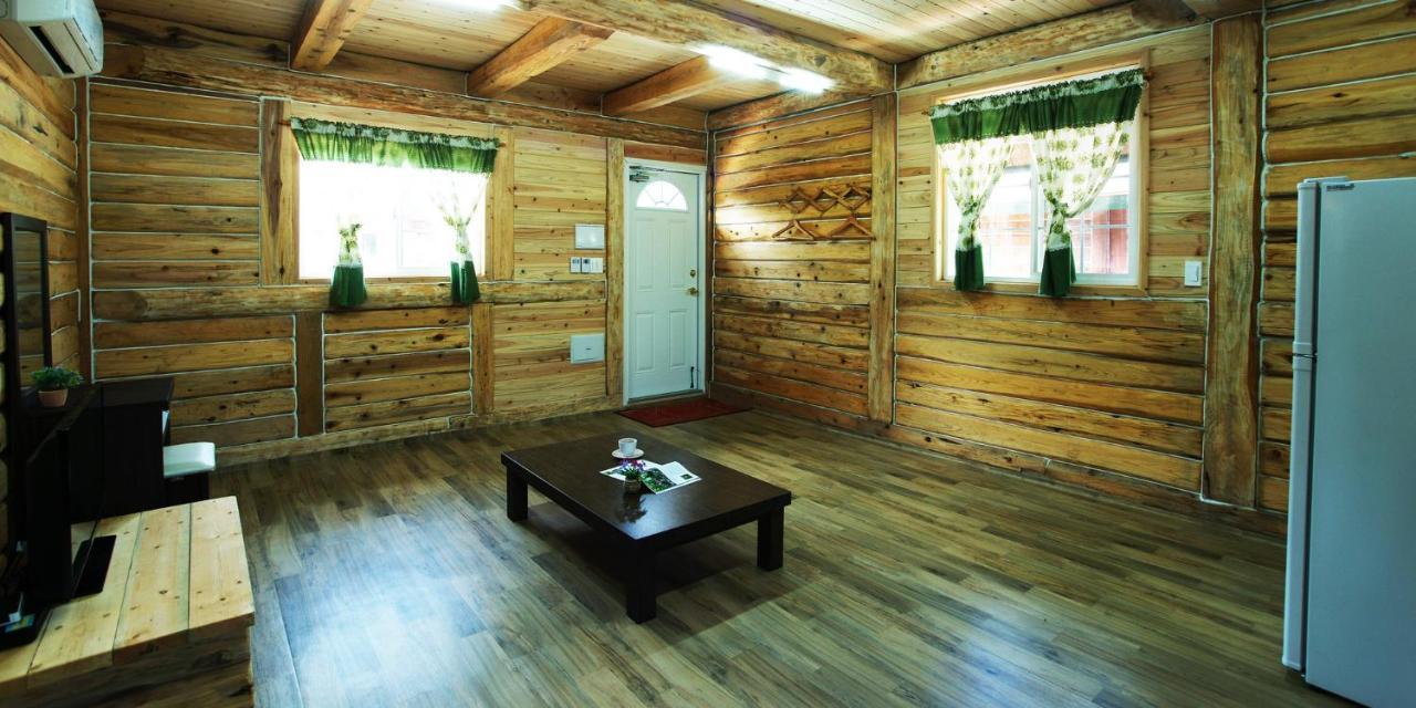 Jeju Joa Log Pension Seogwipo Ngoại thất bức ảnh