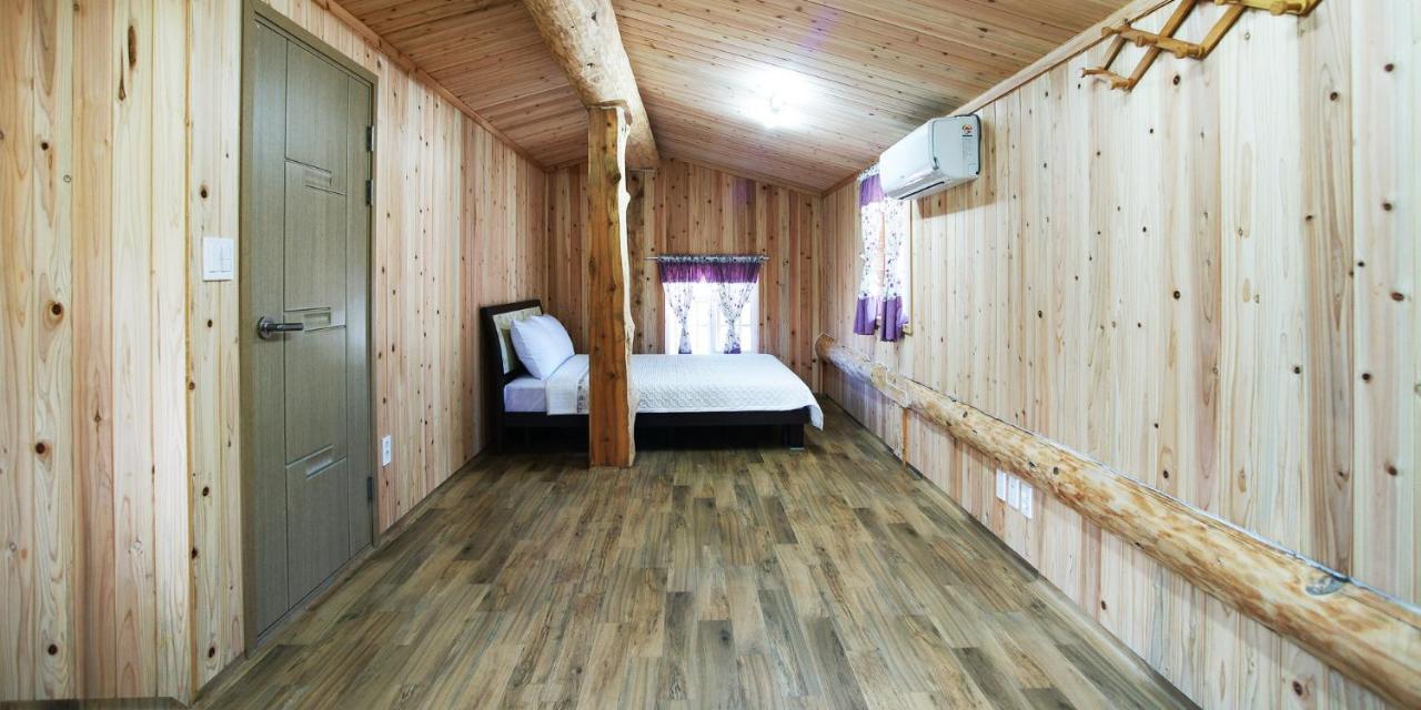 Jeju Joa Log Pension Seogwipo Ngoại thất bức ảnh